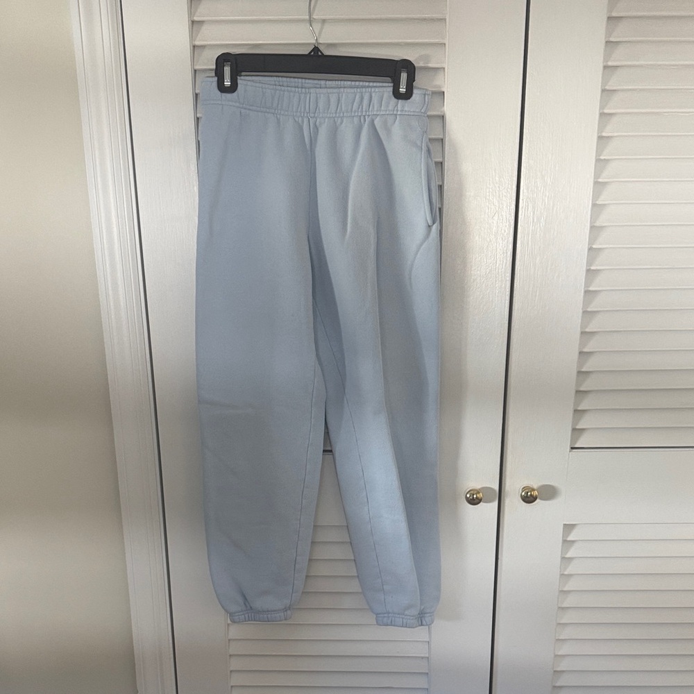 Aritzia Tna Cozy Boyfriend Light-Blue Joggers